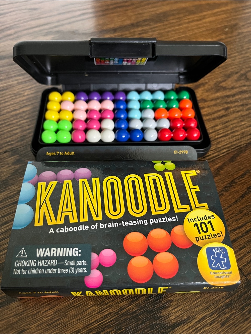 Kanoodle Brain-Teasing Puzzle Game - Multicolor